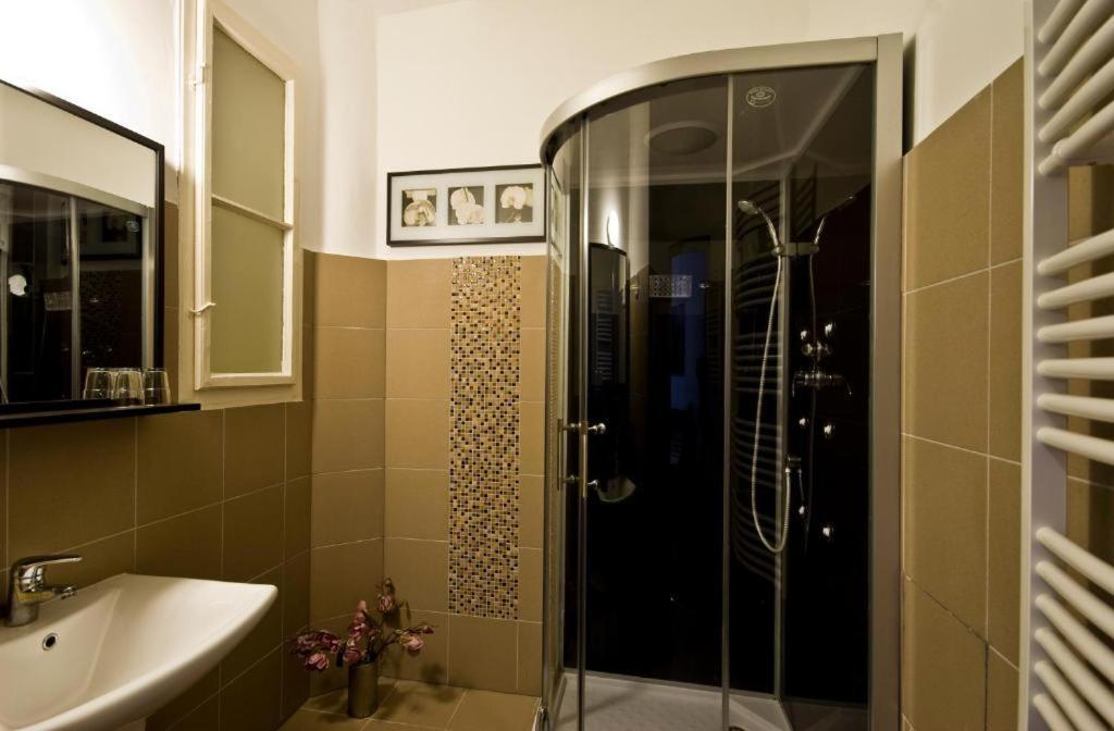 בודפשט Daphne Deluxe Apartment מראה חיצוני תמונה