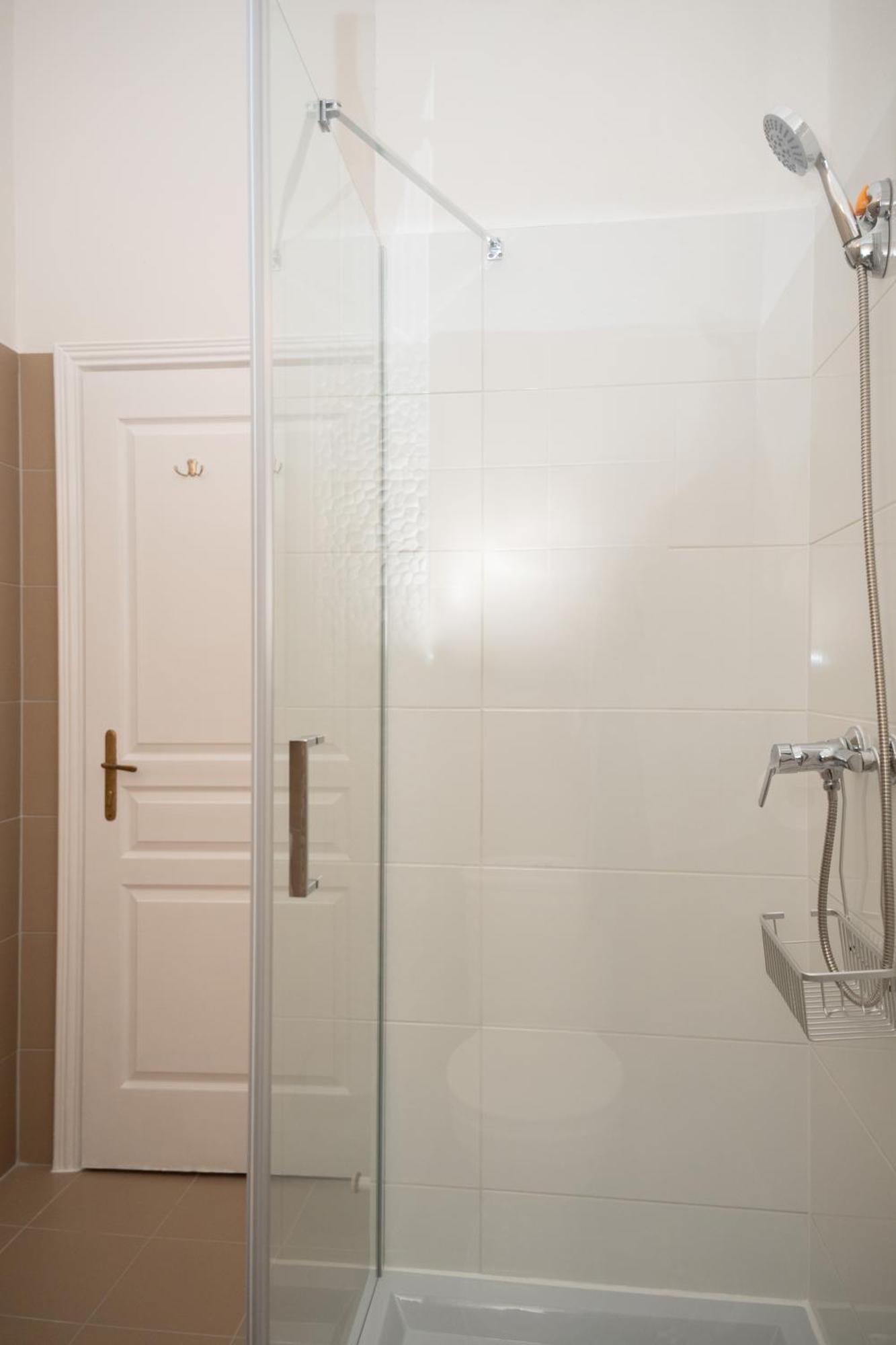 בודפשט Daphne Deluxe Apartment מראה חיצוני תמונה